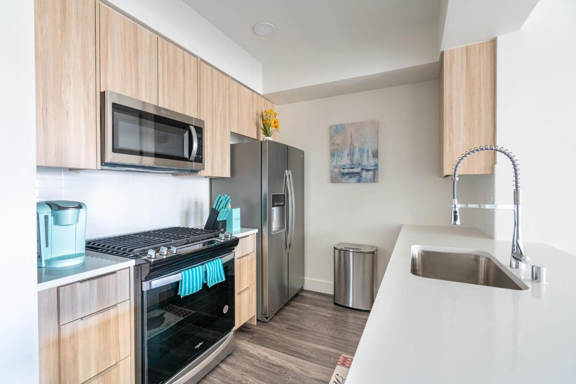 Hollywood Panoramic Views, Pool, Gym & Free Parking! Apartment Los Angeles Exterior photo